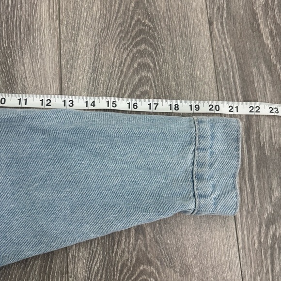 Outfitters Vintage Women’s Blue Jean Jacket Size Small - Picture 13 of 13